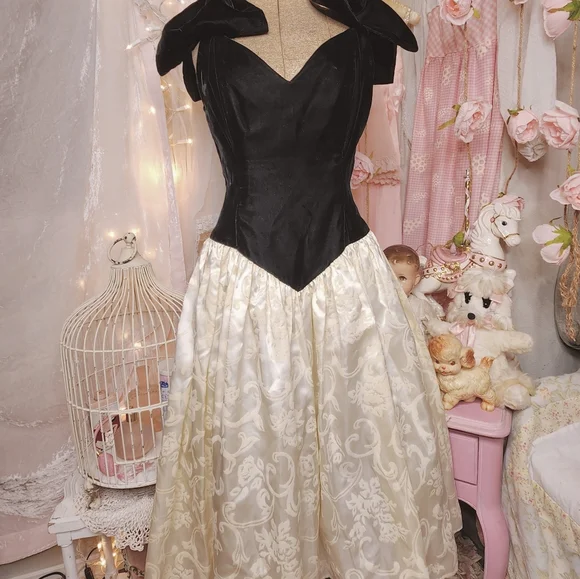 80s prom dress | black and cream - Picture 1 of 3